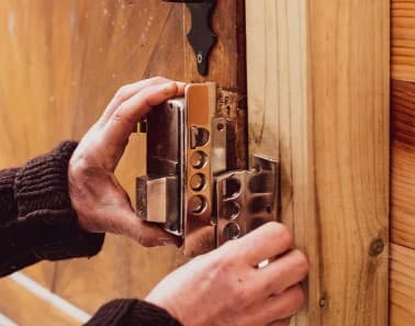 How to Choose the Right Deadbolt for Your Door